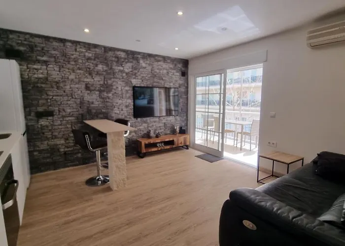 Damara Apartment Calp